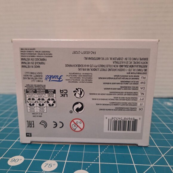 Funko POP Star Wars Fennec Shand 483 Vinyl Figure - Picture 5 of 6